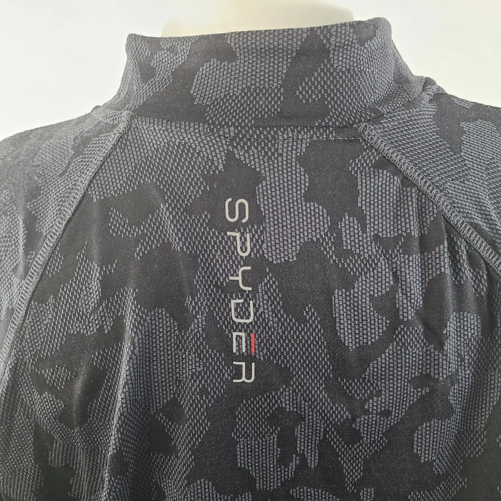Spyder Active Camo Top Long Sleeve Boxy Crop Thumbholes Half Zip Mock Mockneck L - Picture 6 of 11